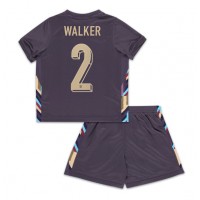 Camisa de time de futebol Inglaterra Kyle Walker #2 Replicas 2º Equipamento Infantil Europeu 2024 Manga Curta (+ Calças curtas)